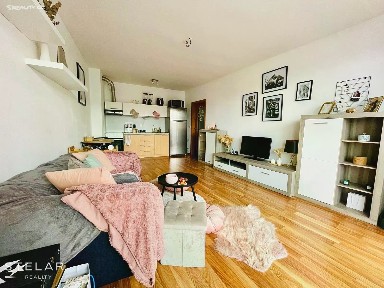 Pronájem bytu 2+kk 61 m²
