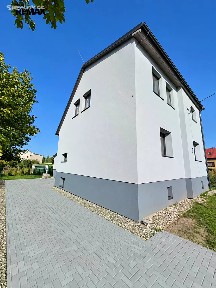 Prodej rodinného domu 221 m², pozemek 496 m²