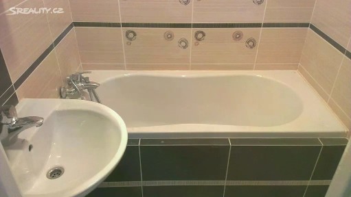 Pronájem bytu 2+1 56 m²
