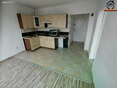 Pronájem bytu 1+1 34 m²