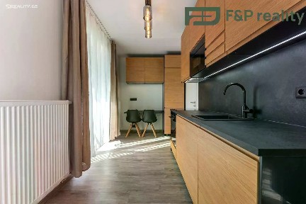 Pronájem bytu 1+1 39 m²