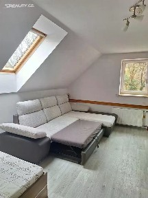 Pronájem bytu 1+1 53 m²