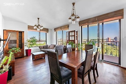 Pronájem bytu 4+kk 104 m²