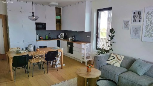 K Beranovu, Praha - Dolní Chabry