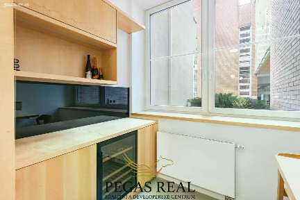 Pronájem ordinace 228 m²