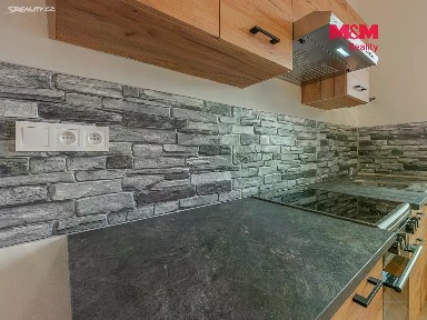 Pronájem bytu 2+kk 43 m²