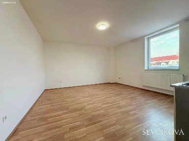 Pronájem bytu 2+kk 52 m²