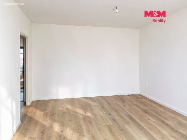 Pronájem bytu 1+kk 36 m²