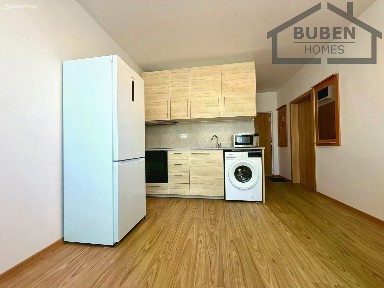 Pronájem bytu 1+1 39 m²