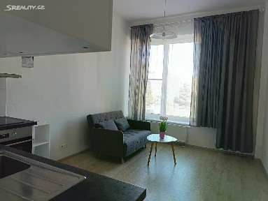 Pronájem bytu 1+kk 33 m²