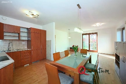 Pronájem rodinného domu 126 m², pozemek 193 m²
