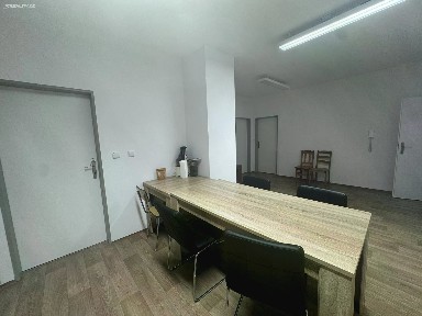 Pronájem bytu 3+kk 60 m²