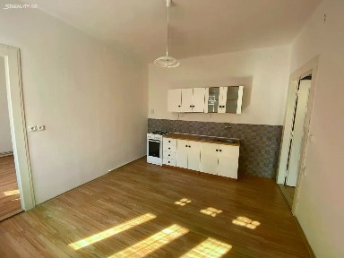 Pronájem bytu 3+1 90 m²