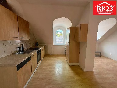 Pronájem bytu 1+kk 34 m²