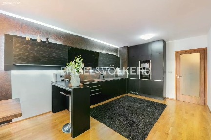 Pronájem bytu 3+kk 88 m²