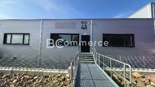 Pronájem skladového prostoru 570 m²