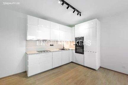Pronájem bytu 2+kk 56 m²