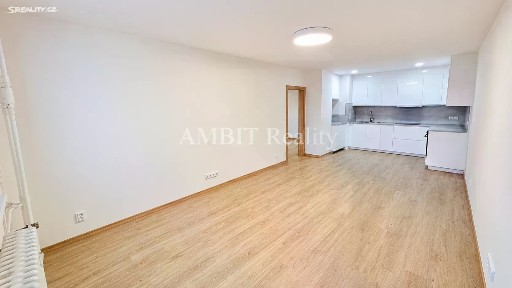 Pronájem bytu 3+kk 67 m²