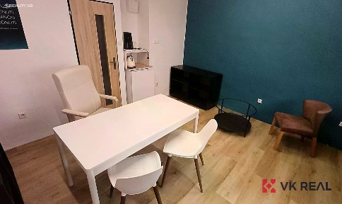 Pronájem obchodního prostoru 20 m²