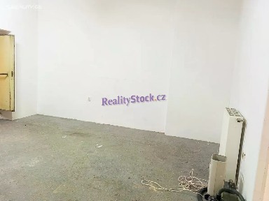 Pronájem obchodního prostoru 72 m²