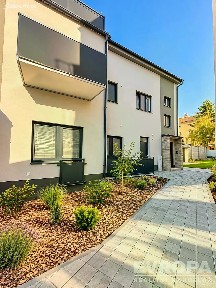 Pronájem bytu 2+kk 43 m²