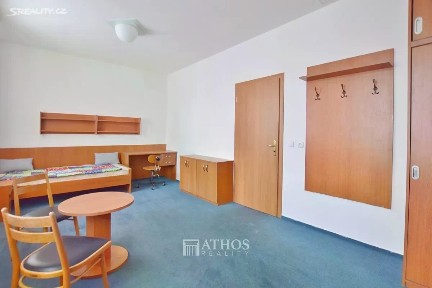 Pronájem bytu 1+kk 27 m²