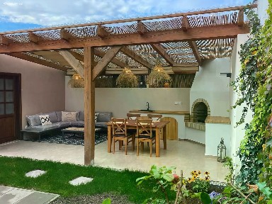 Pronájem rodinného domu 154 m², pozemek 183 m²