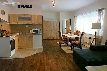 Pronájem bytu 2+kk 50 m²