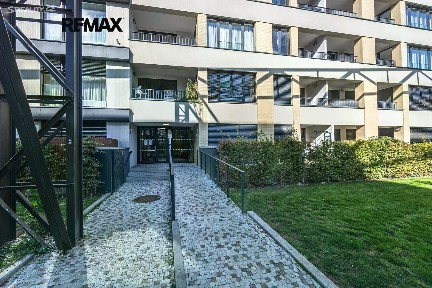 Pronájem bytu 2+kk 60 m²