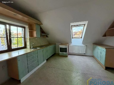 Pronájem bytu 2+1 64 m²