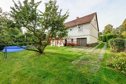 Prodej rodinného domu 232 m², pozemek 603 m²