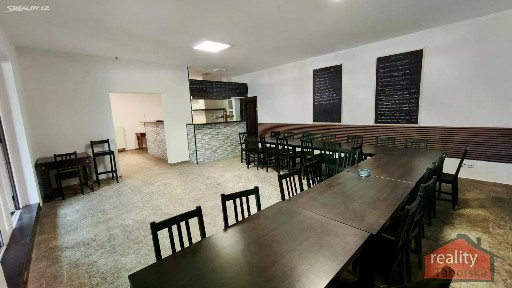Nupacká, Nupaky