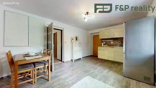 Pronájem bytu 3+kk 67 m²
