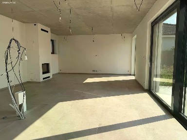 Prodej rodinného domu 159 m², pozemek 854 m²