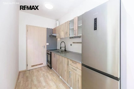Pronájem bytu 1+kk 37 m²