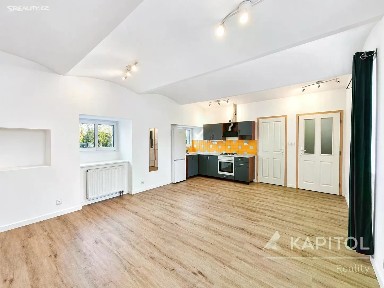 Pronájem bytu 1+kk 31 m²