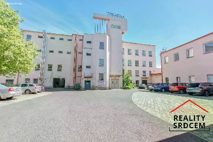 Pronájem výrobní haly, prostoru 354 m²