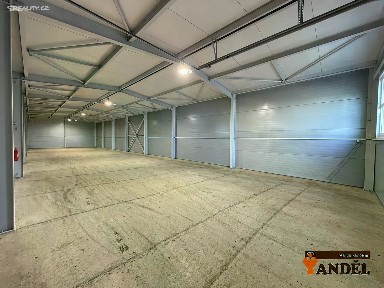 Pronájem skladového prostoru 240 m²