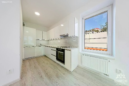 Pronájem bytu 2+kk 48 m²