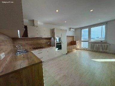 Pronájem bytu 2+kk 36 m²