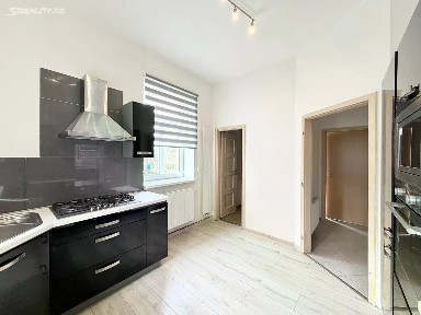 Pronájem bytu 1+1 40 m²