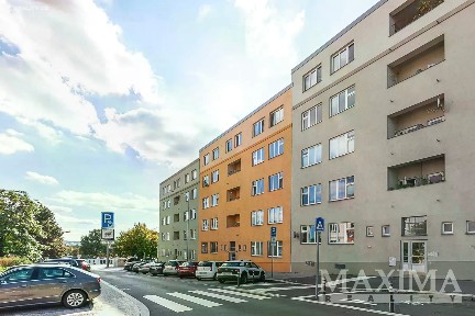 Hollarovo náměstí, Praha - Vinohrady