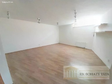 Pronájem bytu 1+kk 46 m²
