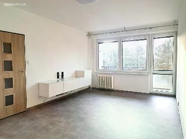 Pronájem bytu 4+kk 81 m²