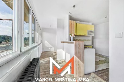Pronájem bytu 1+kk 27 m²