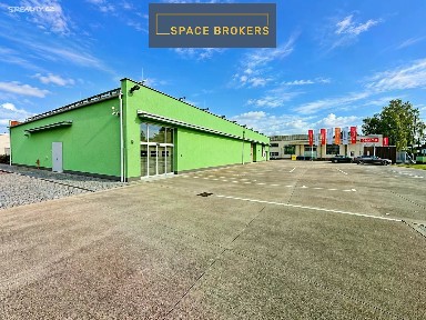 Pronájem obchodního prostoru 853 m²