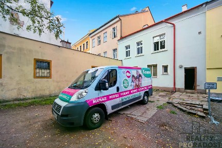 Pronájem kanceláře 157 m²