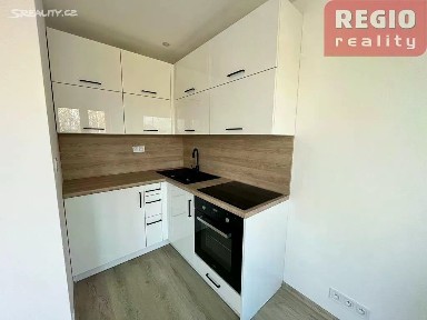 Pronájem bytu 1+kk 23 m²