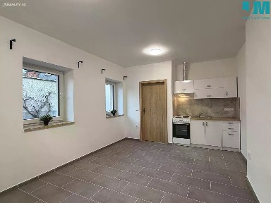 Pronájem bytu 1+kk 23 m²