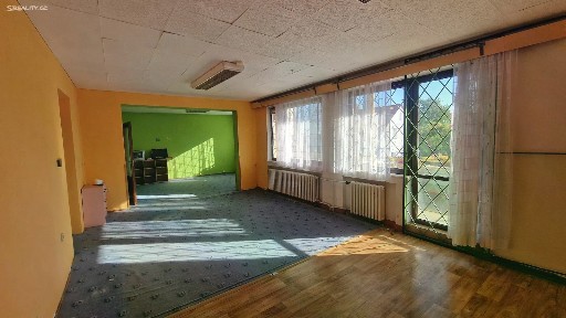 Pronájem vily 200 m², pozemek 588 m²
